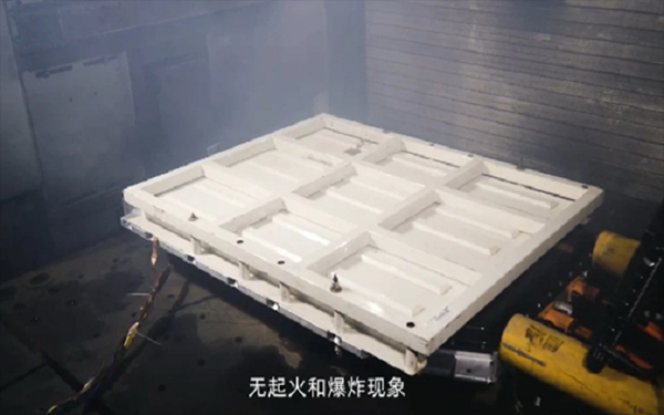 質疑聲中科技創(chuàng)新，“彈匣電池”橫空出世意義重大